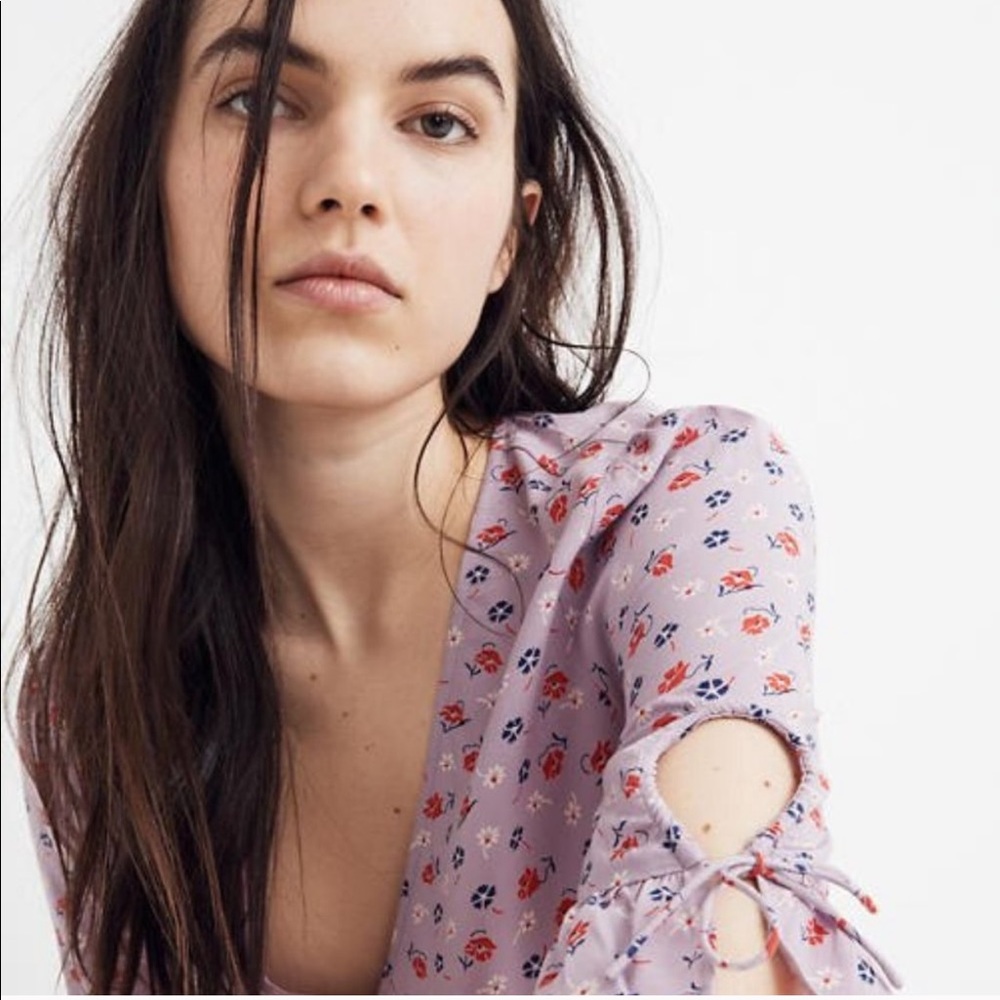 Tie Sleeve Wrap-Top Prairie Roses NWOT